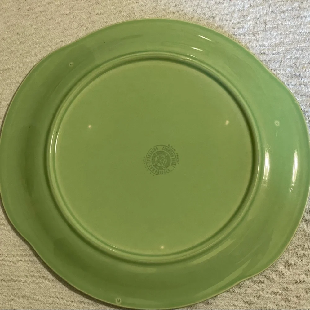 Vintage Camwood Ivory Universal Cambridge Pottery Plate